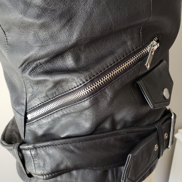 Black leather jacket - Picture 5 of 16